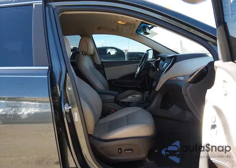 2013 Hyundai Santa Fe Sport z USA, uszkodzony, nr VIN 5XYZU3LB7DG113325